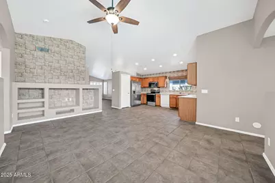 10403 W Tonopah Drive, Peoria, AZ 85382 - Photo 10