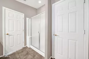 10403 W Tonopah Dr, Peoria, AZ 85382 - Photo 20