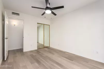 5204 N 18th Drive, Phoenix, AZ 85015 - Photo 16