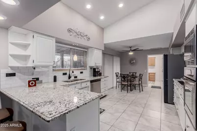 20807 N Desert Sands Drive, Sun City West, AZ 85375 - Photo 14