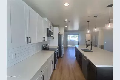 2502 E Paradise Lane #4, Phoenix, AZ 85032 - Photo 6