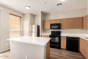 22125 N 29th Ave, Phoenix, AZ 85027 - Photo 10