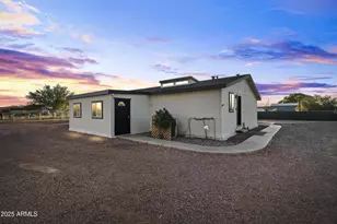 29111 N 225th Ave, Wittmann, AZ 85361 - Photo 6