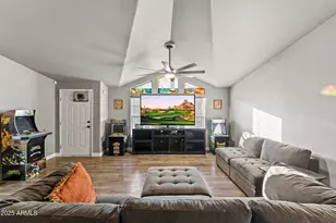 29111 N 225th Ave, Wittmann, AZ 85361 - Photo 8