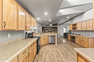 29111 N 225th Ave, Wittmann, AZ 85361 - Photo 14