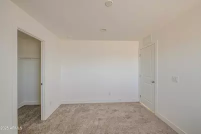 34489 W South Mountain Avenue, Tonopah, AZ 85354 - Photo 32