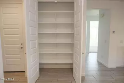 3836 S 64th Drive, Phoenix, AZ 85043 - Photo 8