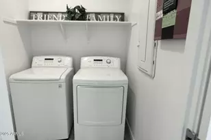 3836 S 64th Dr, Phoenix, AZ 85043 - Photo 26