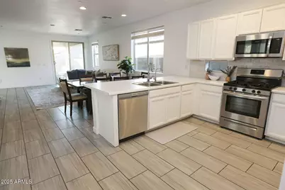 3836 S 64th Drive, Phoenix, AZ 85043 - Photo 6
