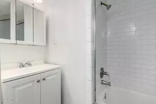 830 S Dobson Rd, Mesa, AZ 85202 - Photo 24