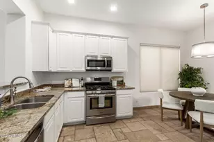 10572 E Tierra Buena Ln, Scottsdale, AZ 85255 - Photo 10