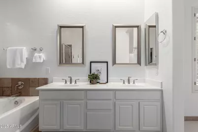 10572 E Tierra Buena Lane, Scottsdale, AZ 85255 - Photo 18