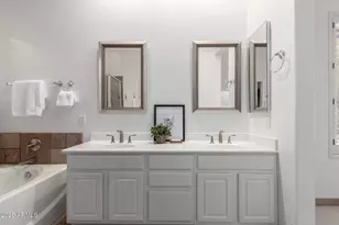 10572 E Tierra Buena Ln, Scottsdale, AZ 85255 - Photo 18