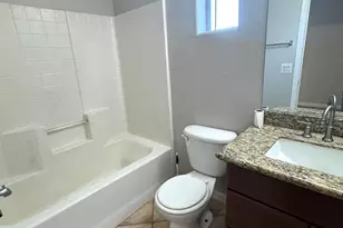 7408 S 37th Dr, Phoenix, AZ 85041 - Photo 12