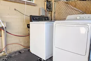 1626 N 31st Pl, Phoenix, AZ 85008 - Photo 12