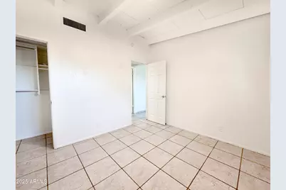 1626 N 31st Place, Phoenix, AZ 85008 - Photo 8