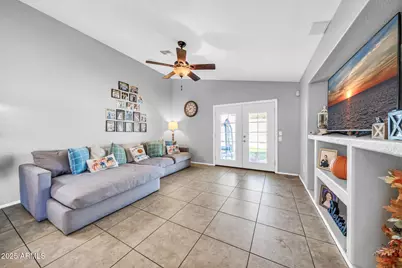 13418 N 74th Lane, Peoria, AZ 85381 - Photo 16