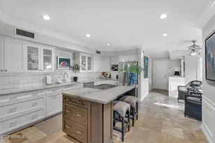 6701 N Scottsdale Rd, Scottsdale, AZ 85250 - Photo 14