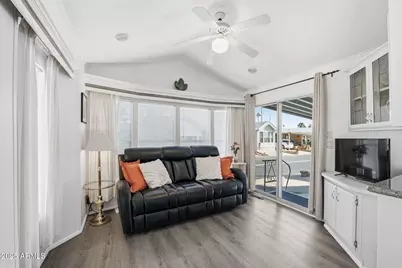 111 S Greenfield Road #724, Mesa, AZ 85206 - Photo 2