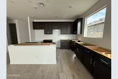 9615 W Tamarisk Avenue, Tolleson, AZ 85353 - Photo 14