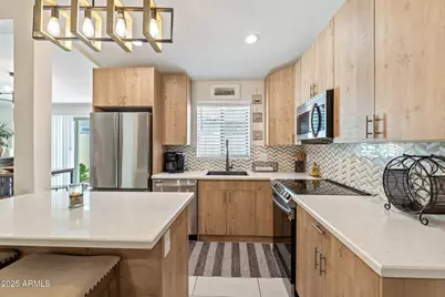 3901 N 19th Street, Phoenix, AZ 85016 - Photo 8