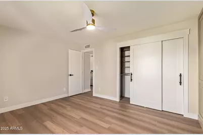 4201 E Camelback Road #14, Phoenix, AZ 85018 - Photo 18