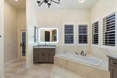 6123 W Alameda Road, Glendale, AZ 85310 - Photo 30