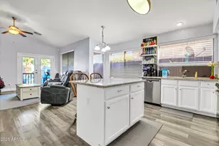 756 E Lovegrass Dr, San Tan Valley, AZ 85143 - Photo 18