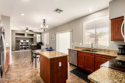 9148 W Lone Cactus Drive, Peoria, AZ 85382 - Photo 12