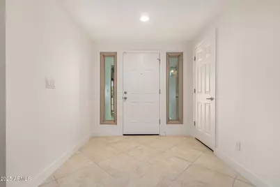 12642 N 79th Avenue, Peoria, AZ 85381 - Photo 8