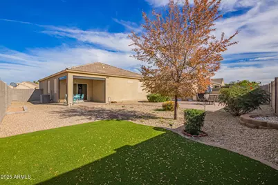 10665 E Sunflower Court, Florence, AZ 85132 - Photo 2