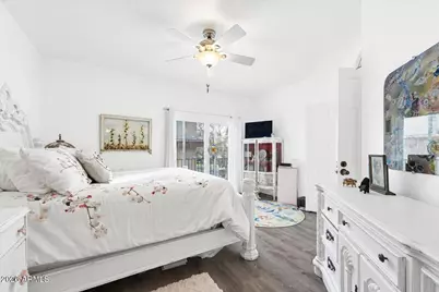 10256 N 12th Place # 2, Phoenix, AZ 85020 - Photo 16