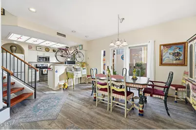 10256 N 12th Place # 2, Phoenix, AZ 85020 - Photo 6