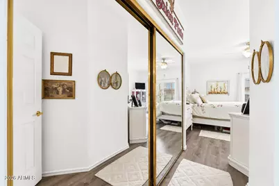 10256 N 12th Place # 2, Phoenix, AZ 85020 - Photo 18