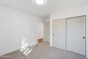 3102 N 34th St, Phoenix, AZ 85018 - Photo 14