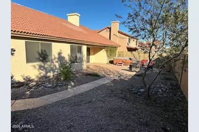 3909 E Lavender Lane E, Phoenix, AZ 85044 - Photo 38