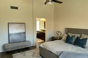 3909 E Lavender Ln E, Phoenix, AZ 85044 - Photo 20