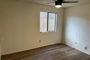 3909 E Lavender Ln E, Phoenix, AZ 85044 - Photo 28