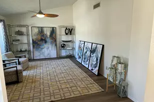 3909 E Lavender Ln E, Phoenix, AZ 85044 - Photo 12