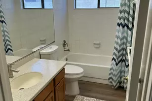 3909 E Lavender Ln E, Phoenix, AZ 85044 - Photo 30