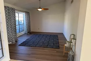 3909 E Lavender Ln E, Phoenix, AZ 85044 - Photo 8