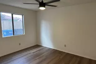 3909 E Lavender Ln E, Phoenix, AZ 85044 - Photo 32