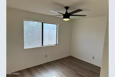 3909 E Lavender Lane E, Phoenix, AZ 85044 - Photo 30