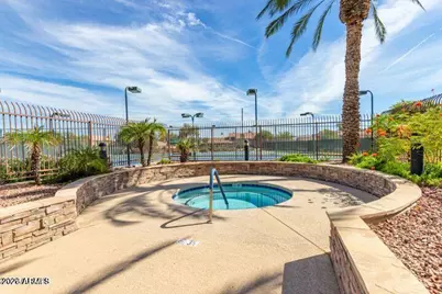 3909 E Lavender Lane E, Phoenix, AZ 85044 - Photo 42