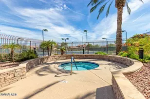 3909 E Lavender Ln E, Phoenix, AZ 85044 - Photo 42