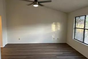 3909 E Lavender Ln E, Phoenix, AZ 85044 - Photo 18