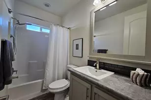 650 N Hawes Rd, Mesa, AZ 85207 - Photo 20