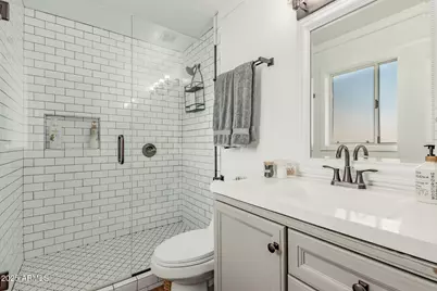 8602 E Cambridge Avenue, Scottsdale, AZ 85257 - Photo 6