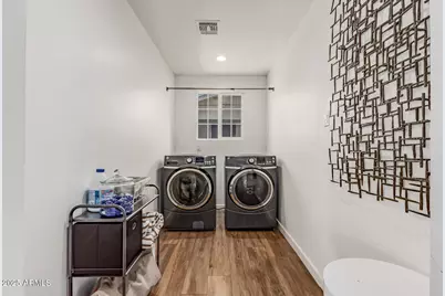 8602 E Cambridge Avenue, Scottsdale, AZ 85257 - Photo 12