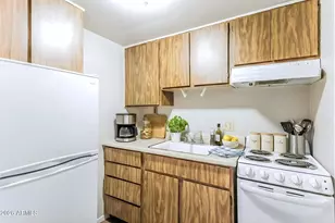 9230 N 6th St, Phoenix, AZ 85020 - Photo 8